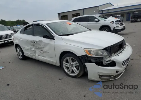 2015 Volvo S60 Premier из США, поврежденный, VIN YV126MFB1F1316513